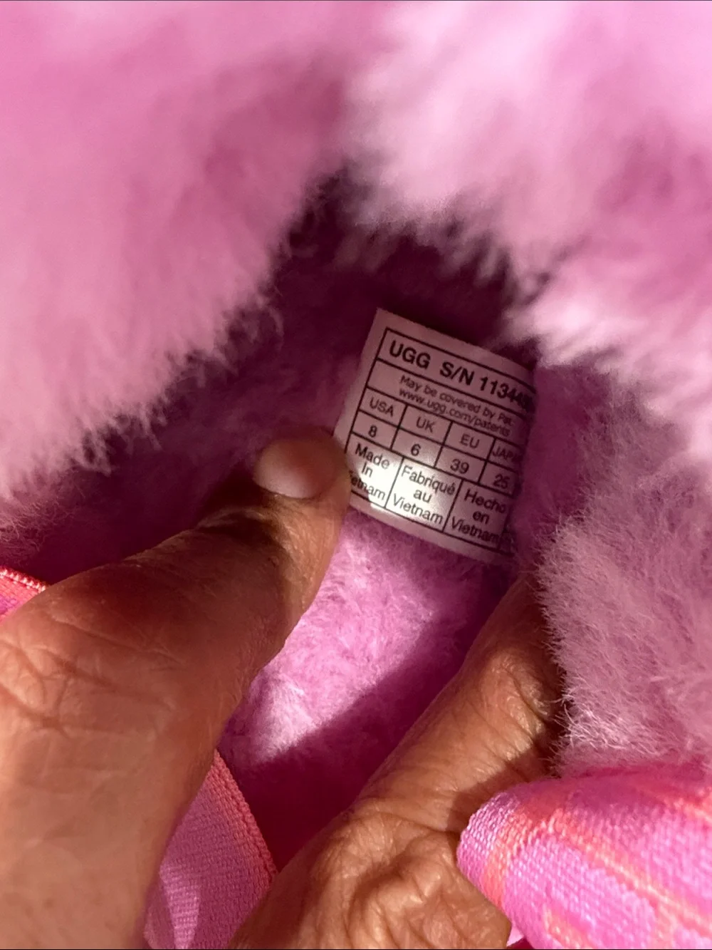 Uggs pink sequin faux slip on chunky fun kettle nib